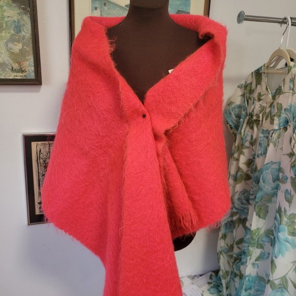 Vintage Mohair Shawl-Red Super warm - Picture 1 of 5